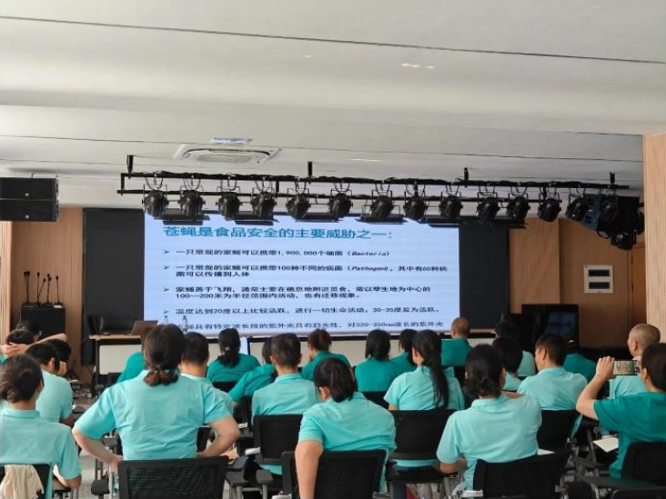 항상 식품 안전을 최우선으로 생각하세요